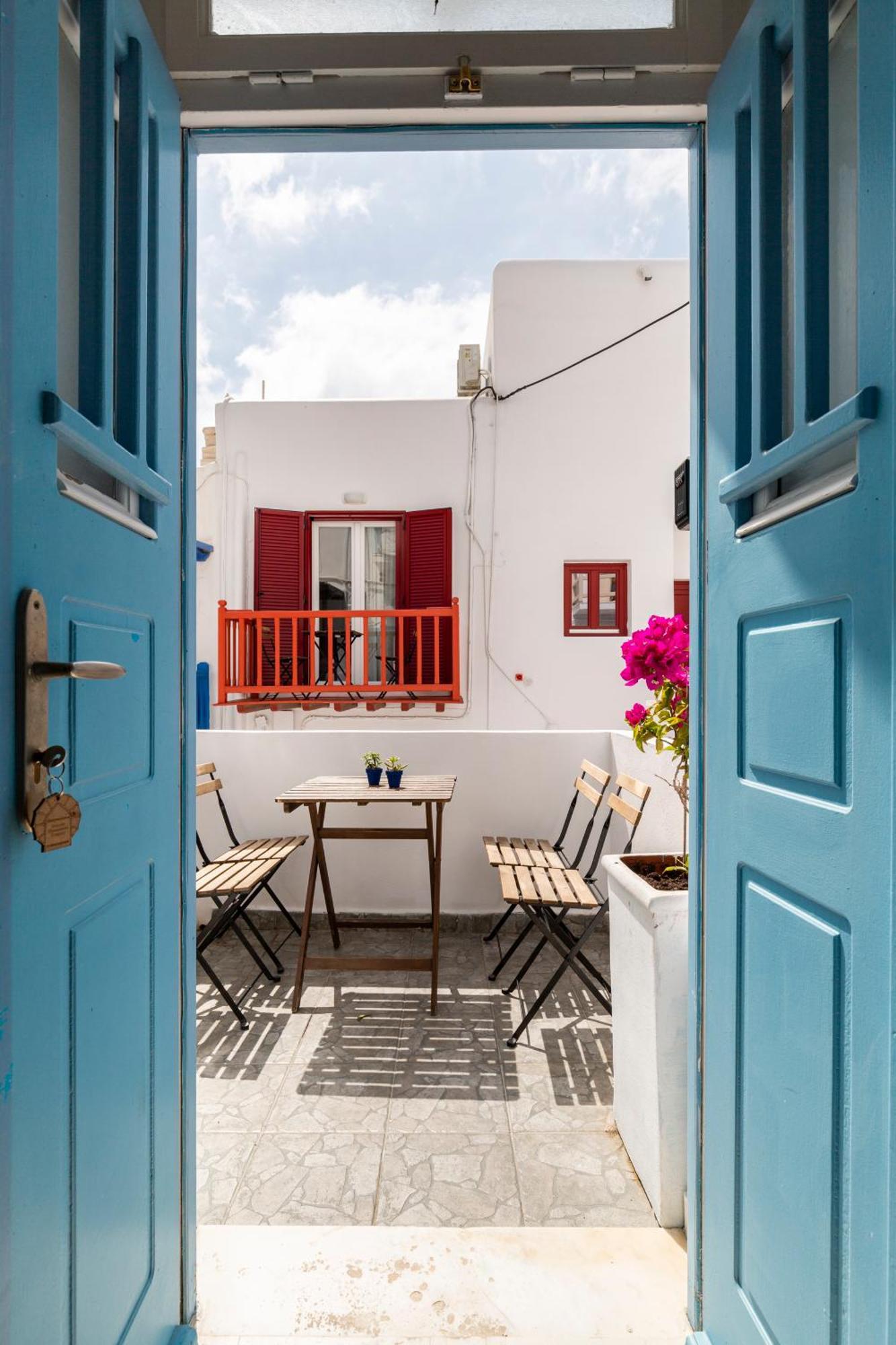 Elenitas Studio In Mykonos Town Exterior photo