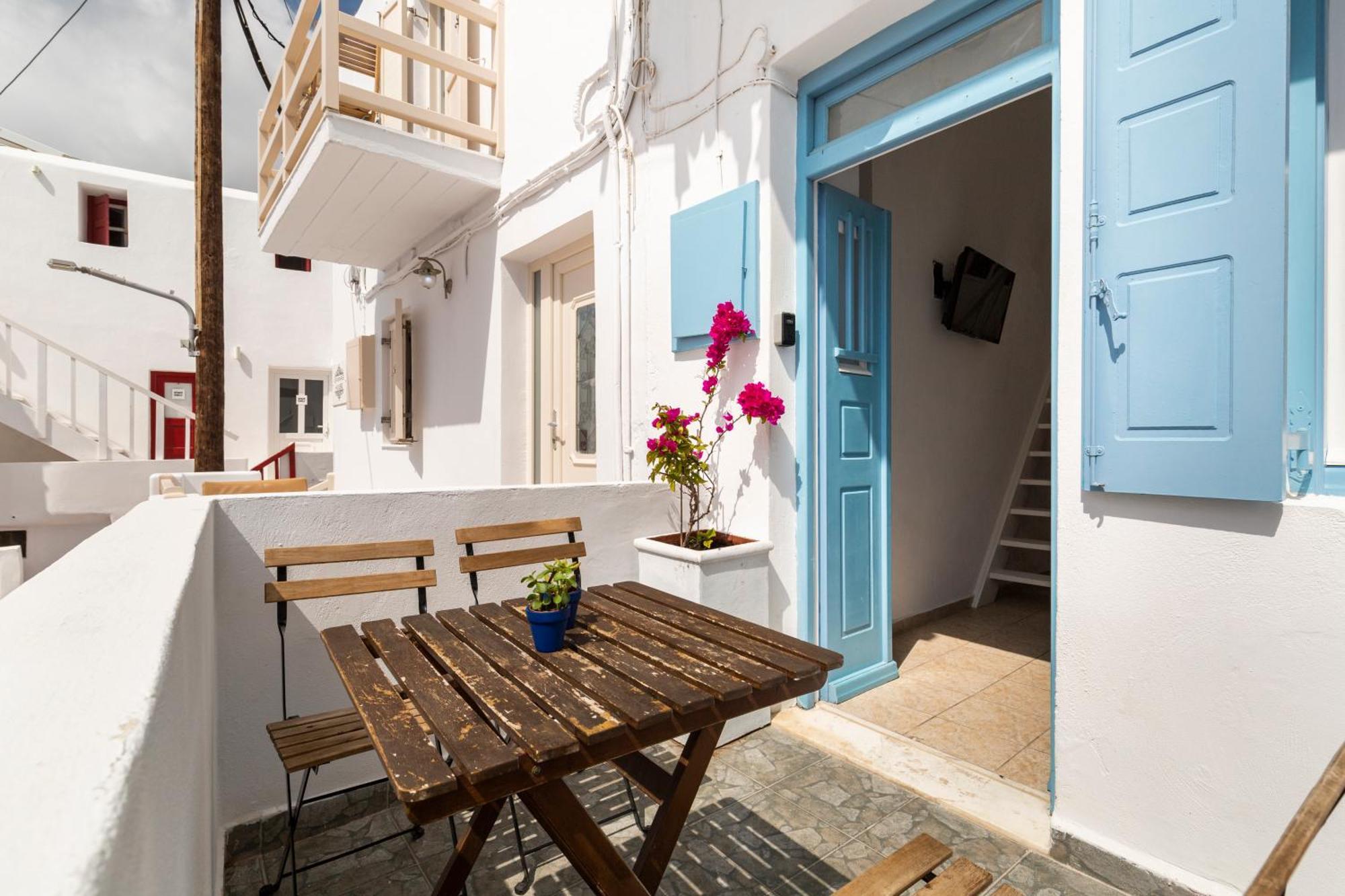 Elenitas Studio In Mykonos Town Exterior photo